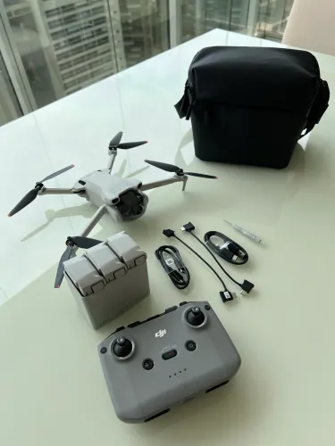 Drone DJI mini 3 - combo Fly more