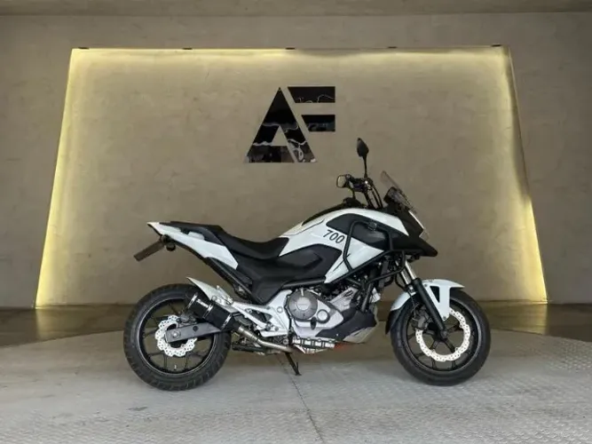 Honda NC700x 2013 branca