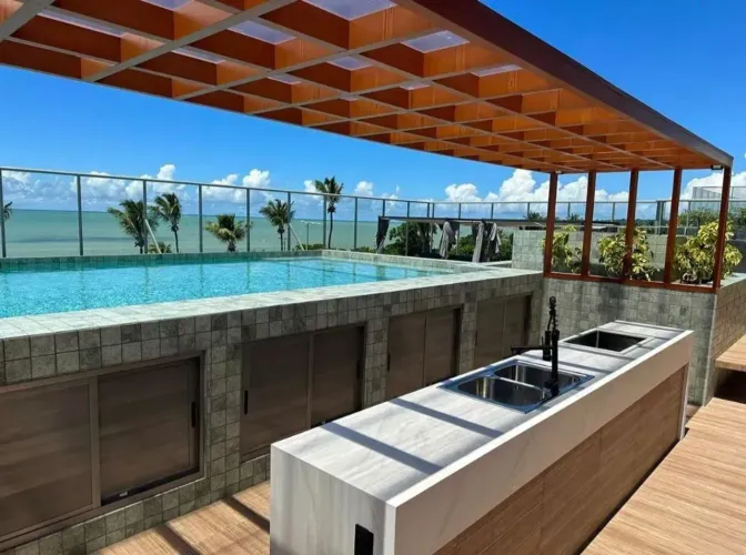 Cobertura à beira-mar no Cabo Branco, com 141 m².