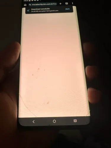 Moto edge 40 neo, com trinco na tela , mais não afetou o touch