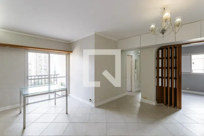 Apartamento à Venda - Moema, 2 Quartos, 63 m2