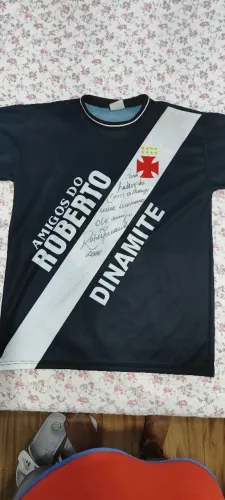 Camisa Comemorativa da despedida do Roberto Dinamite autografada