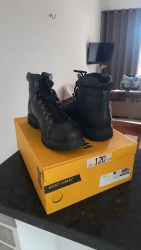 Bota original West Coast?