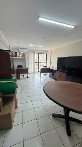 Sala Comercial no Multiempresarial São Luís