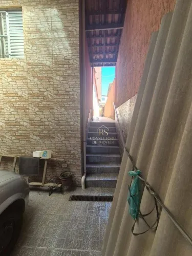 Casa com 2 dormitórios à venda, 102 m² por R$ 375.000,00 - Cidade Boa Vista - Suzano/SP
