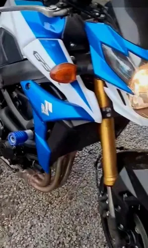 Suzuki Gsr 750