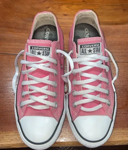 ? All Star rosa goiaba ? R$ 45 Original, tamanho 35 forma grande