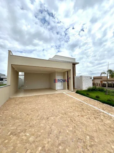 Casa com 3 dormitórios à venda, 170 m² por R$ 850.000,00 - Califórnia - Estiva Gerbi/SP