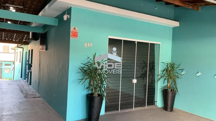 Casa Comercial à Venda em Campinas-SP, Bairro Botafogo: 1 Quarto, 3 Salas, 1 Banheiro, 200