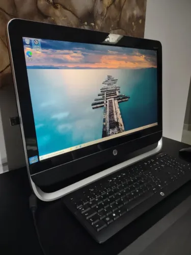 Computador Desktop HP Pavilion 23 AiO PC BR - Tela de 23 polegadas - Em excelente estado!