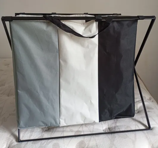 Vendo Cesto Para Separar Roupas, Muito Lindooo