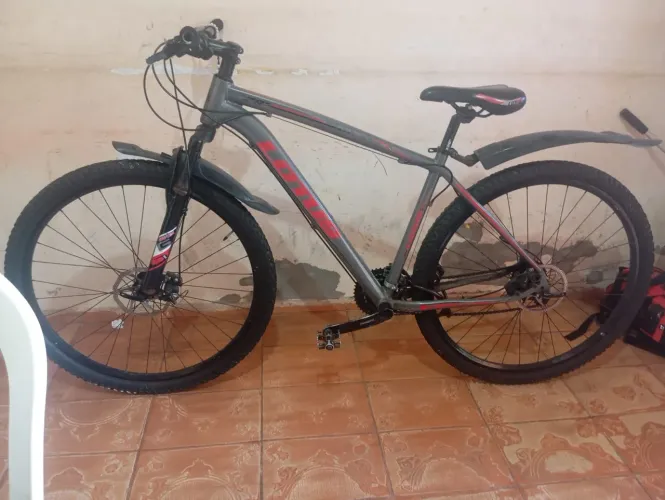 Vendo Lotus aro 29