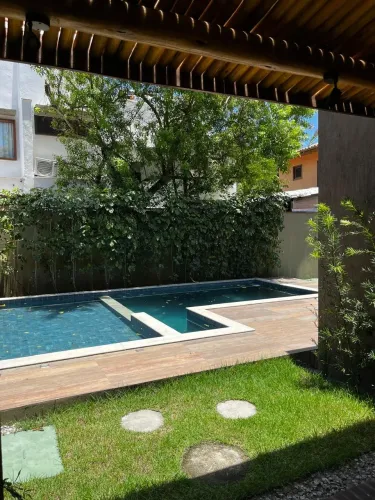 Casa à Venda no Condomínio Villa Noa na Estrada da Balsa