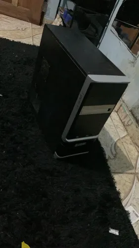 COMPUTADOR DE ESCRITÓRIO
