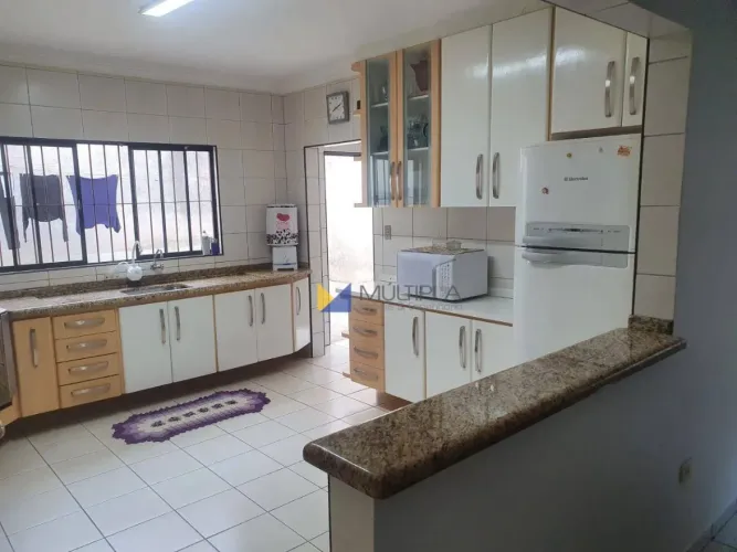 Sobrado com 3 dormitórios, 234 m² - venda por R$ 550.000,00 ou aluguel por R$ 3.678,70/mês