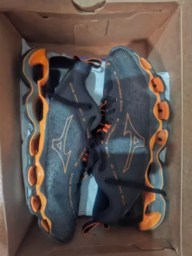 Mizuno Wave Prophecy 13