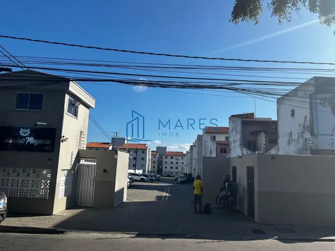 Apartamento, 02 Quartos, Mondubim - com Água Inclusa