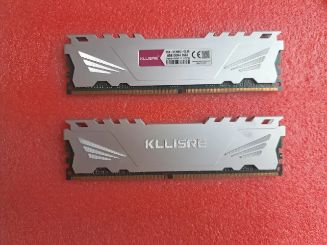 Memória ram ddr4 (2x8)