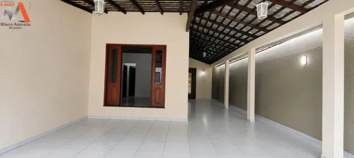 Casa térrea no Condomínio Altos de Pinheiros. Conforto, praticidade e lazer completo em um
