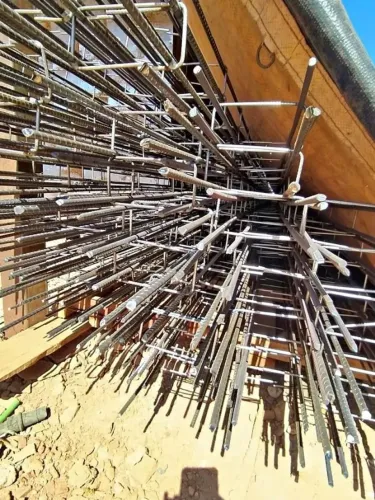 Coluna de ferro 5/16 com 6 metros R$ 84,90