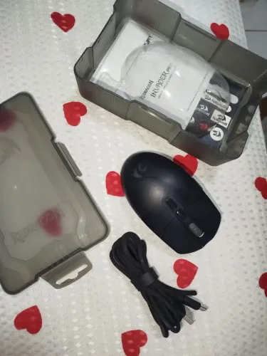 Mouse Redragon Invader Pro 10.000-DPI (obs) Mouse sem fio
