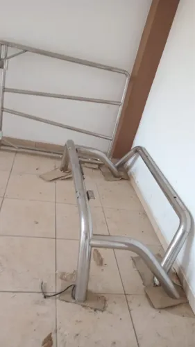 Rack de Caçamba Reforçado em Inox para Pick-ups