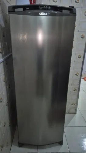 Geladeira Consul Frost Free 342L Inox (CRB39A) 127V - Impecável