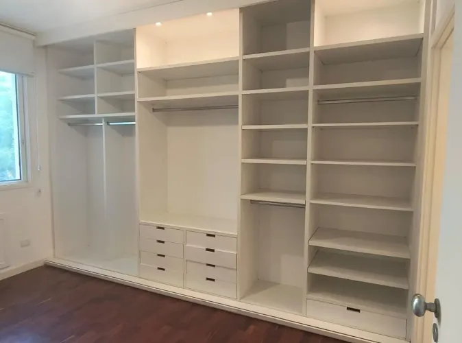 Armário planejado grande - 3,94m