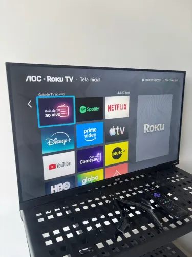 Smart TV Aoc 32 Polegadas | Várias aplicativos | com pezinho