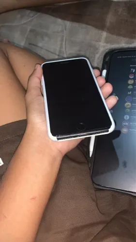 iPhone 8 Plus 64gb