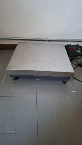Balança Digital Industrial Ramuza 300kg Bandeja Inox USB Bivolt