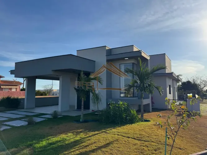 Magnífico imóvel totalmente mobiliado no Ninho Verde 1, energia solar e aquecimento na pis