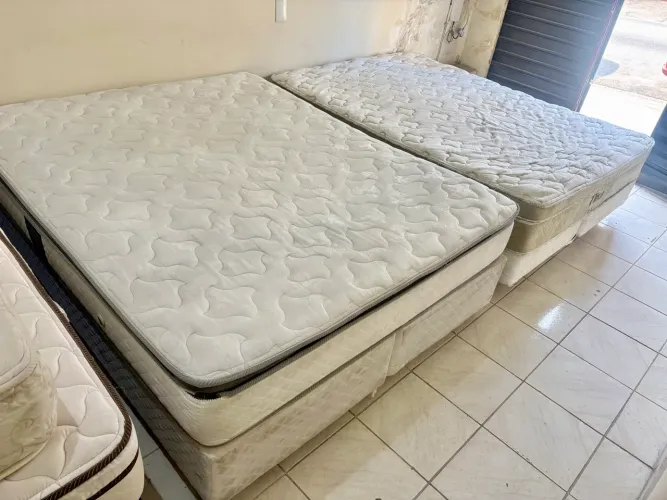 Cama box de casal Queen , cama de casal