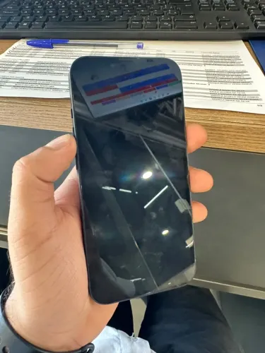 iPhone 13 usado