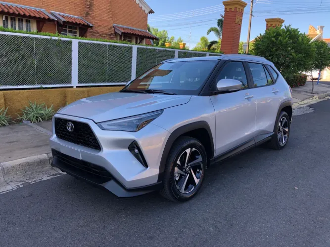 Toyota Yaris Cross XRE 1.5 16V 5p Aut. (Híbrido) 2026
