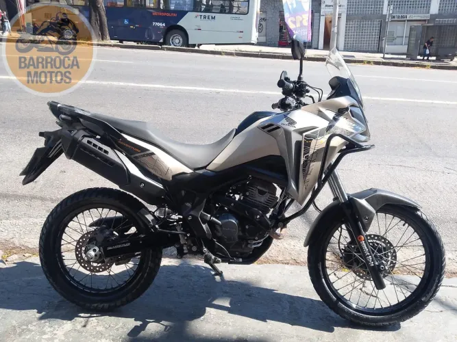 XRE 300 300 SAHARA ADV BEGE 2025/2025
