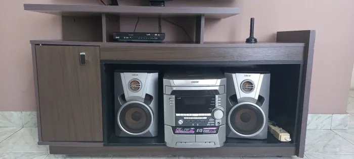 Rack para TV e som