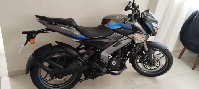 DOMINAR NS200