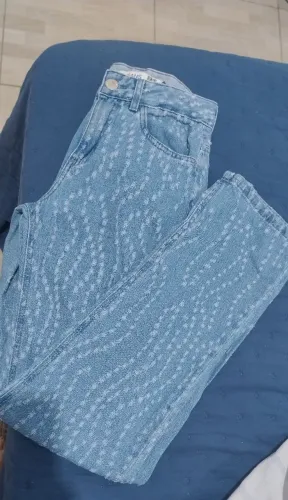 Calça reta marisa 36