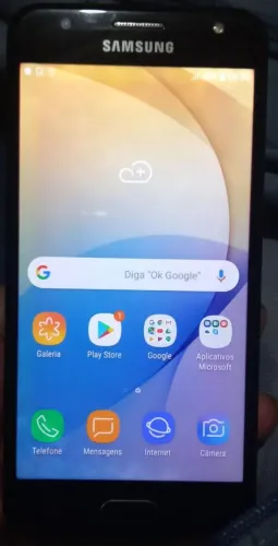 Vende-se Celuler J5 Prime.