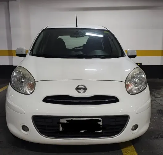 Nissan March SV 1.6 16V Flex Fuel 2014