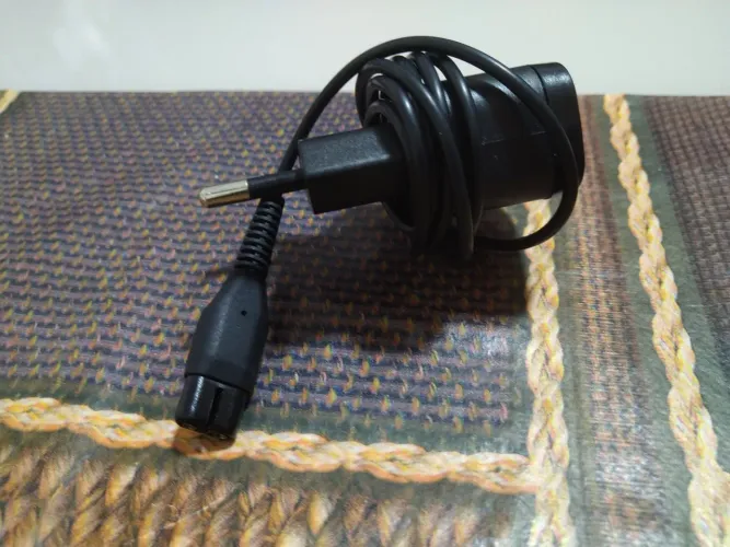 Carregador Philips OneBlade Original Bivolt Barbeador