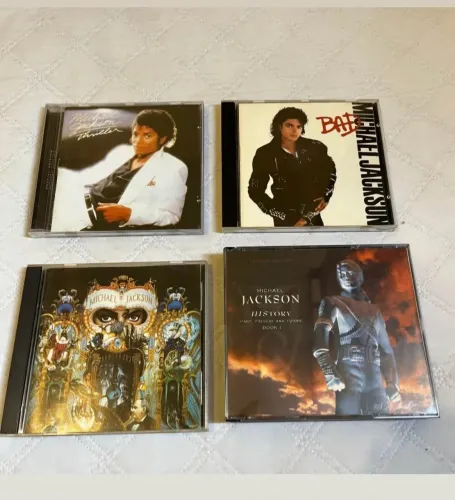 Coleção CDs Originais Michael Jackson
