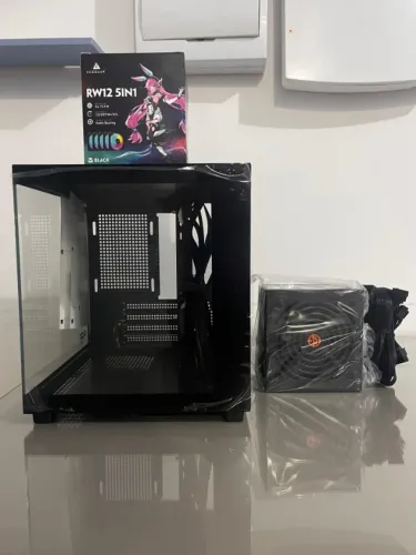 Combo Supremo: Gabinete Aquário + 5 Fans RGB + Fonte 500W - Setup Completo