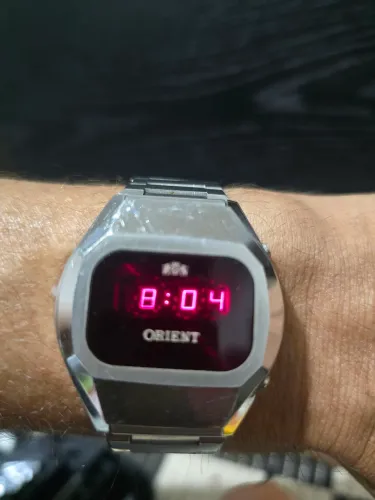 RELÓGIO ORIENTE TOUCHTRON ANOS 70