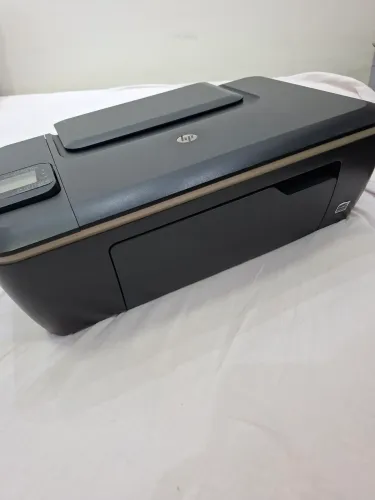 Impressora HP Deskjet em boas condições 