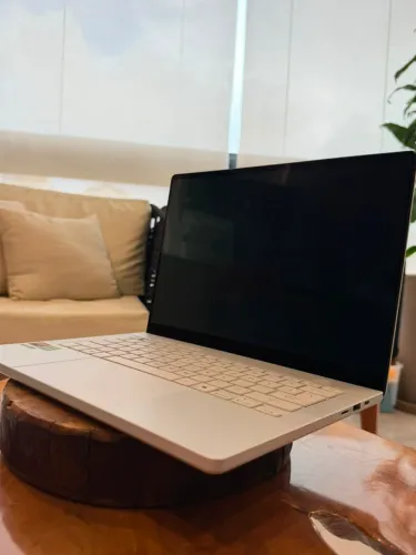 ASUS ROG Zephyrus G14 OLED ? RTX 4060