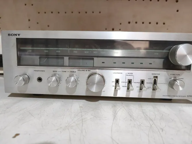 Lindo Receiver Sony STR 12BS