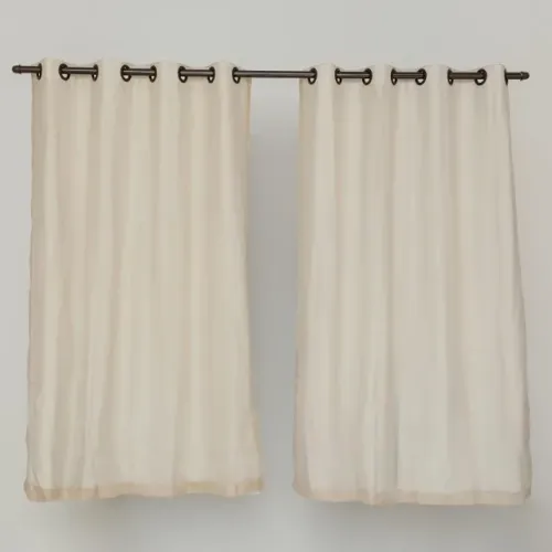 Vende-se CORTINA PRATIKA LISA SLIM AREIA 1,00m x 1,60m