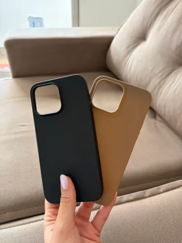 kit com 2 capinhas (iphone 14 pro max)